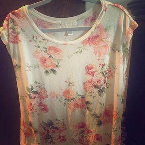 Rosey floral top
